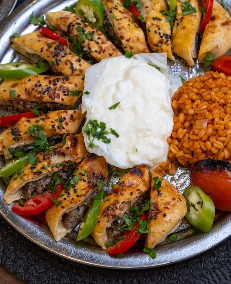 Fırın beyti kaşarlı
